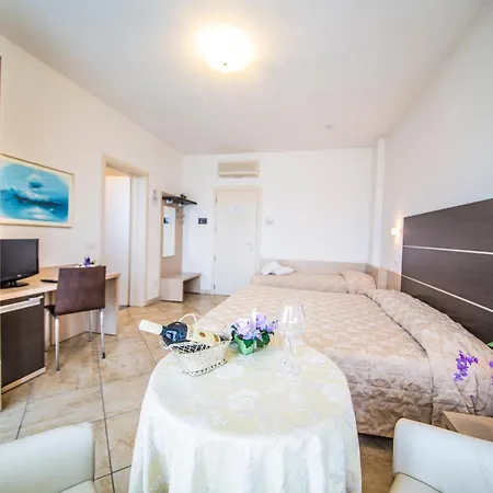 Hotel Renzo